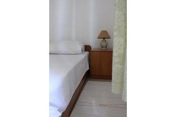 Pensiune familială Lumbarda 11